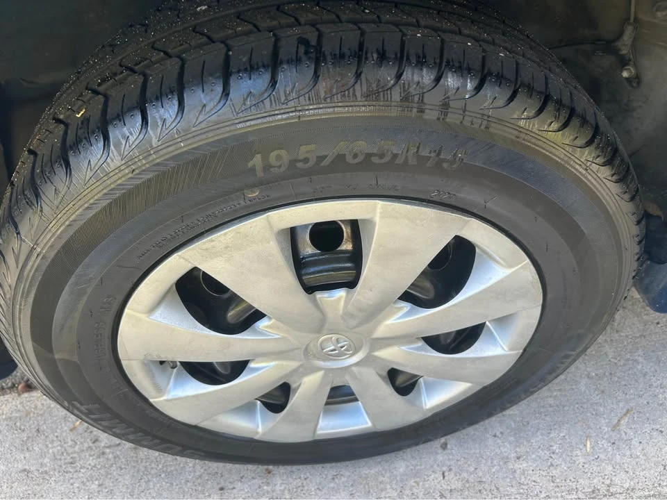 2009 Toyota Corolla 10th Gen - Image 5 of 19