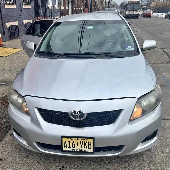 2009 Toyota Corolla 10th Gen - Image 1 of 4