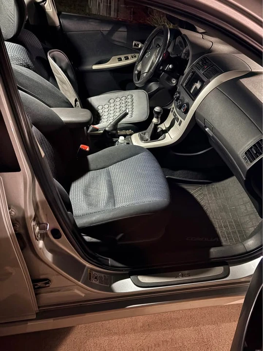 2009 Toyota Corolla 10th Gen - Image 12 of 14