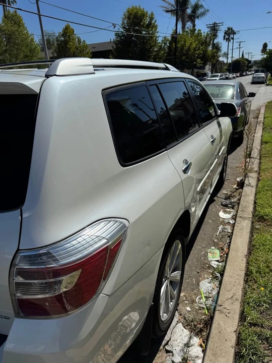 2009 Toyota Highlander - Image 6 of 8
