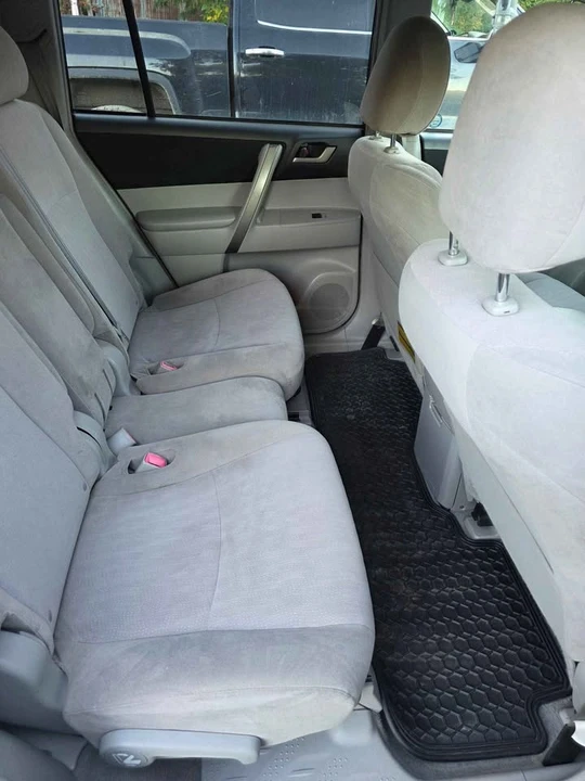 2009 Toyota Highlander - Image 4 of 8