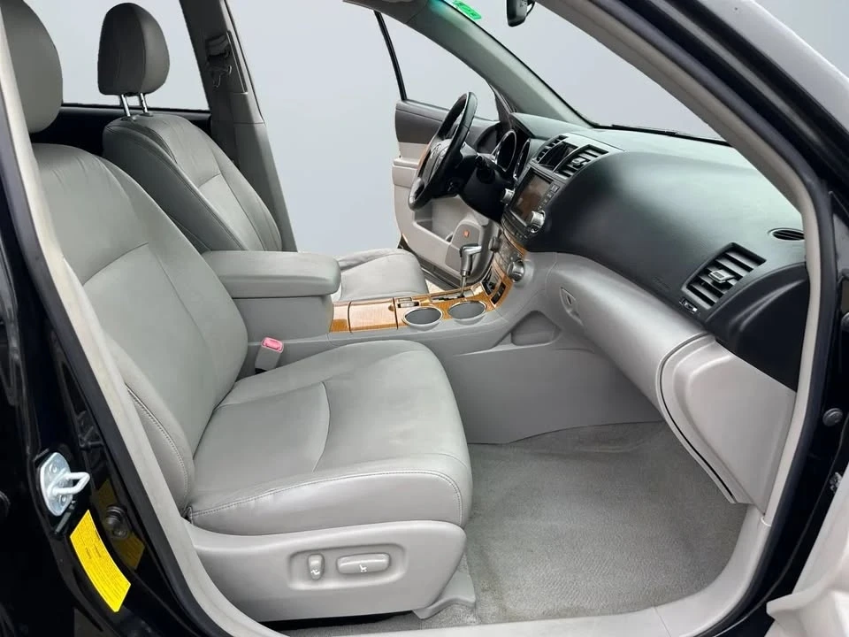 2009 Toyota Highlander - Image 14 of 14