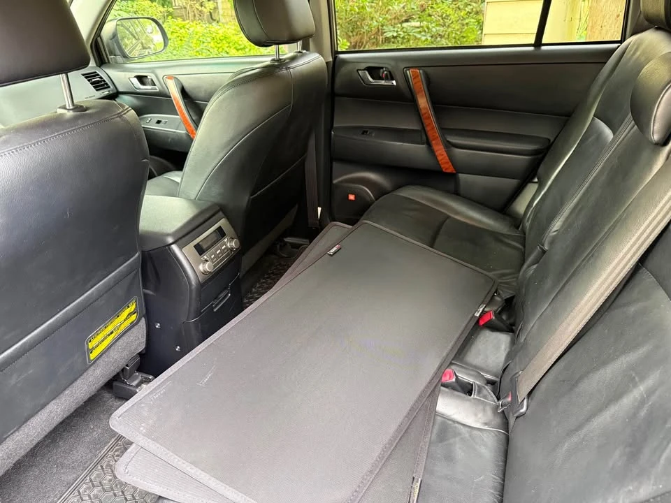 2009 Toyota Highlander - Image 10 of 18