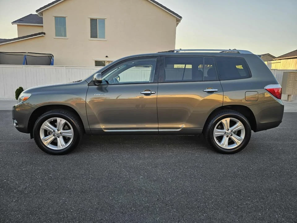 2009 Toyota Highlander - Image 7 of 20