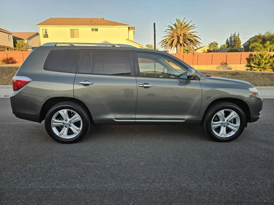 2009 Toyota Highlander - Image 8 of 20