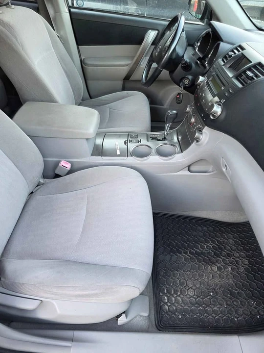 2009 Toyota Highlander - Image 3 of 8