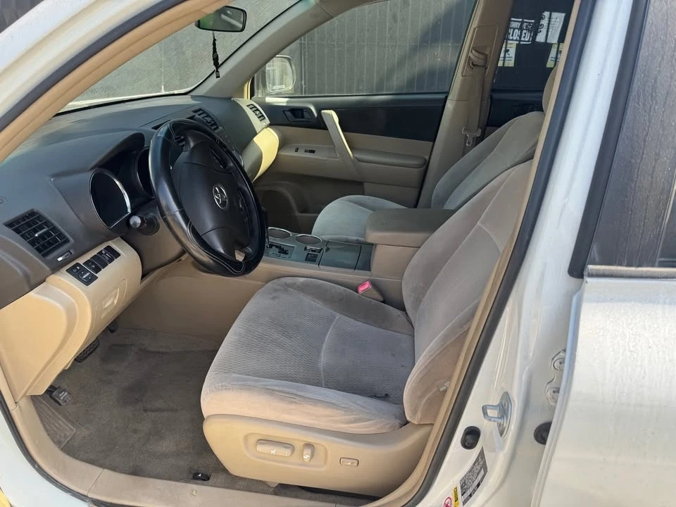 2009 Toyota Highlander - Image 3 of 4