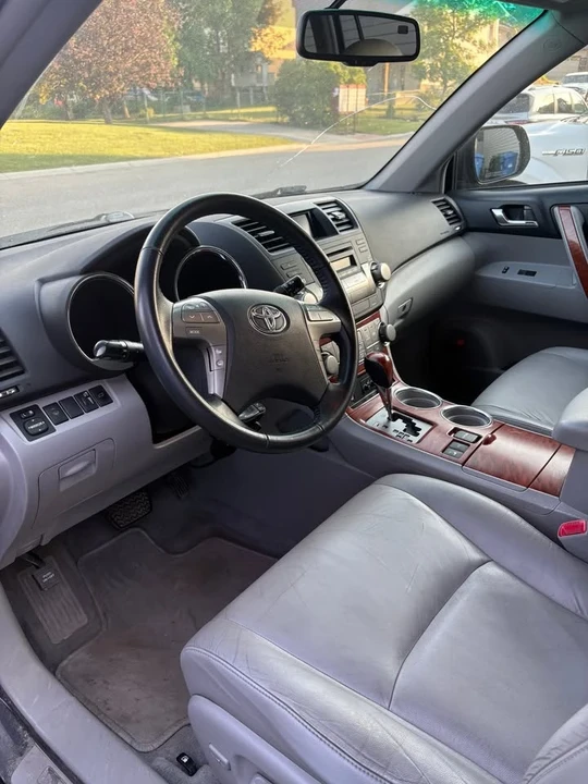 2009 Toyota Highlander - Image 5 of 8