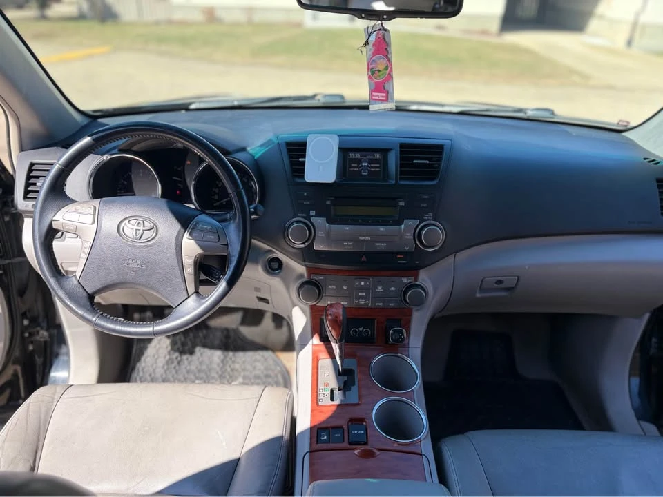 2009 Toyota Highlander - Image 16 of 16