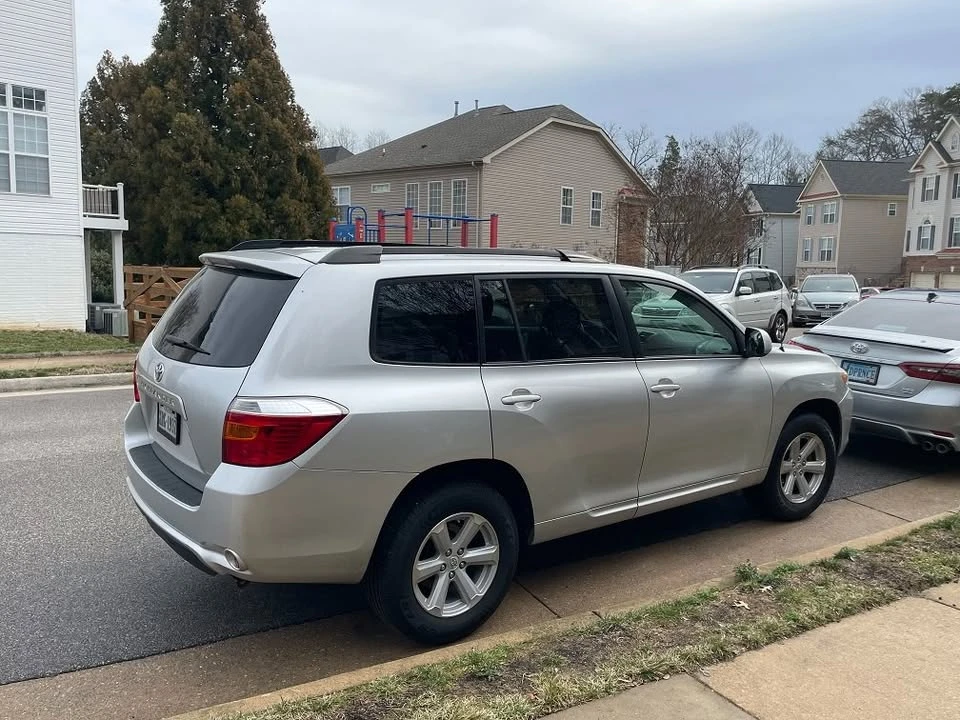2009 Toyota Highlander - Image 6 of 7