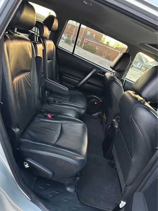 2009 Toyota Highlander - Image 11 of 18