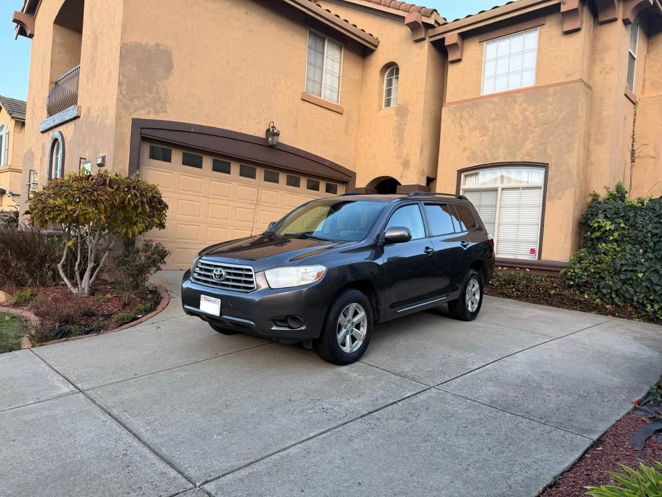 2009 Toyota Highlander - Image 2 of 6