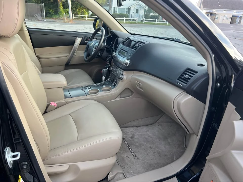 2009 Toyota Highlander - Image 9 of 20