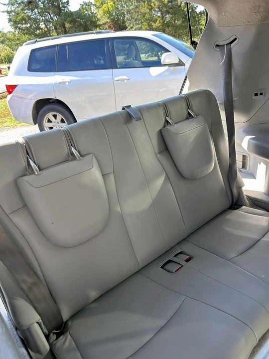 2009 Toyota Highlander - Image 13 of 16