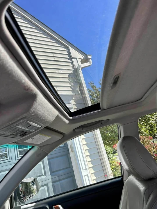 2009 Toyota Highlander - Image 15 of 16