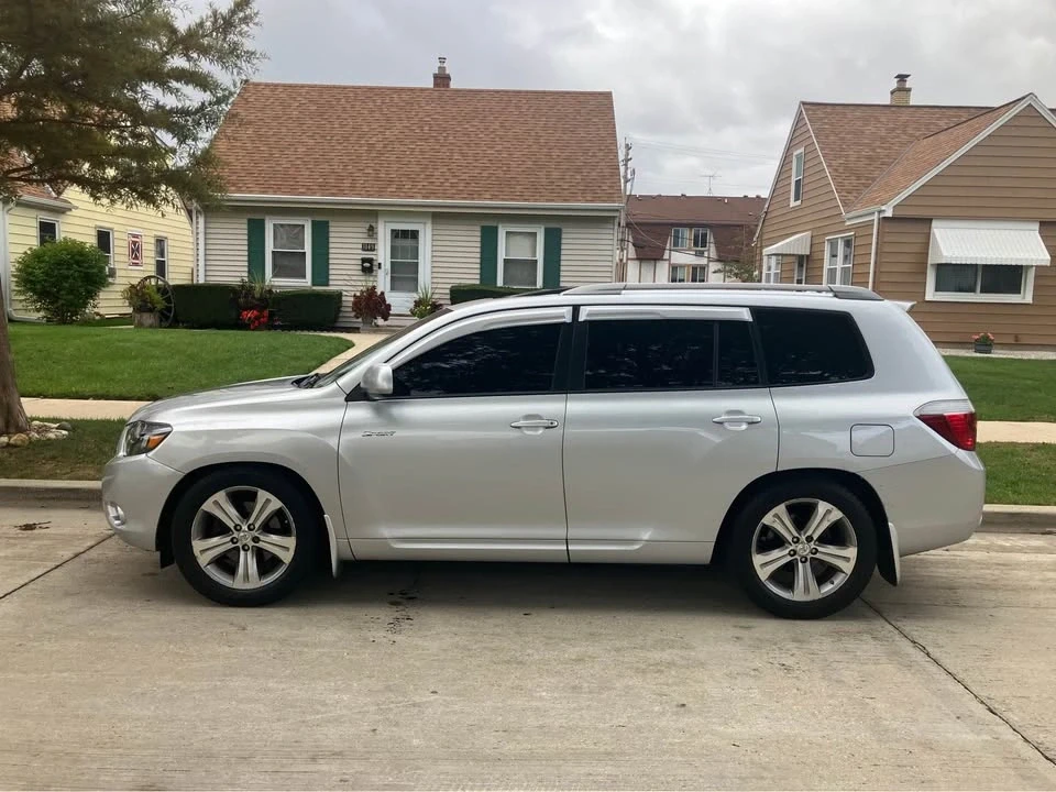 2009 Toyota Highlander - Image 11 of 16