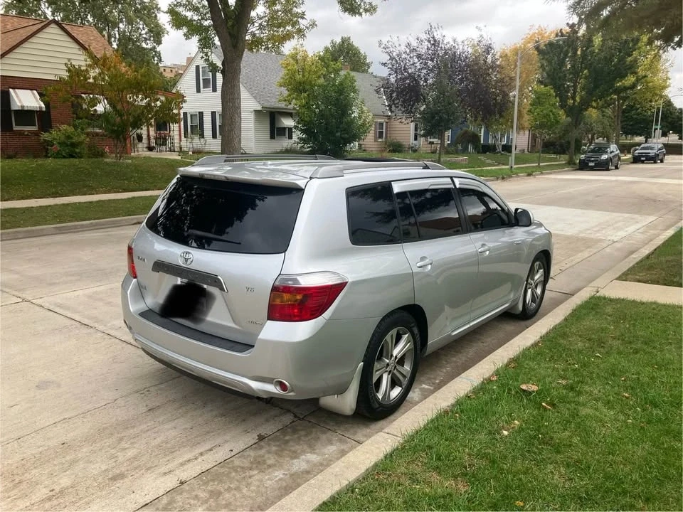 2009 Toyota Highlander - Image 10 of 16