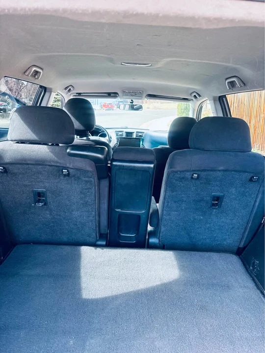 2009 Toyota Highlander - Image 14 of 19