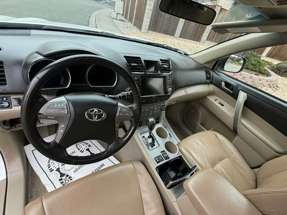 2009 Toyota Highlander - Image 13 of 14