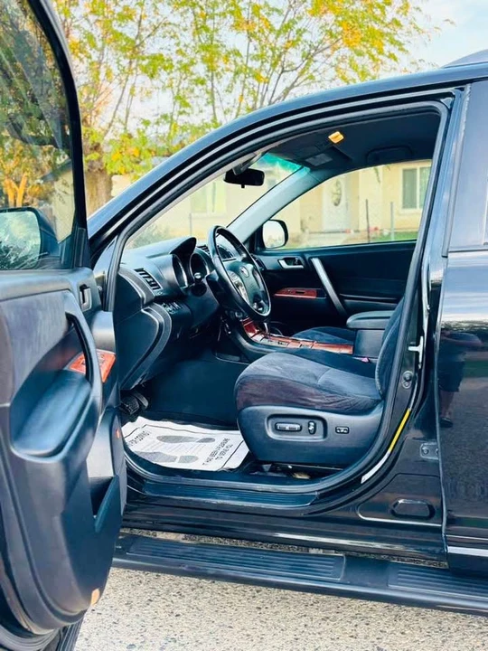 2009 Toyota Highlander - Image 14 of 16