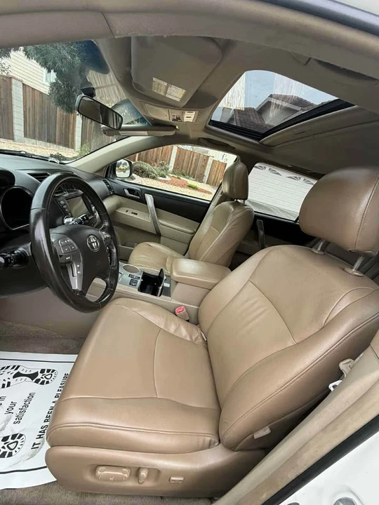 2009 Toyota Highlander - Image 11 of 14