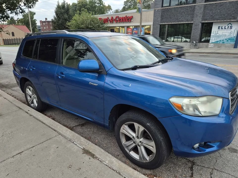 2009 Toyota Highlander - Image 4 of 6