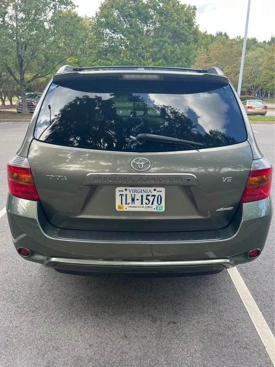 2009 Toyota Highlander - Image 2 of 9