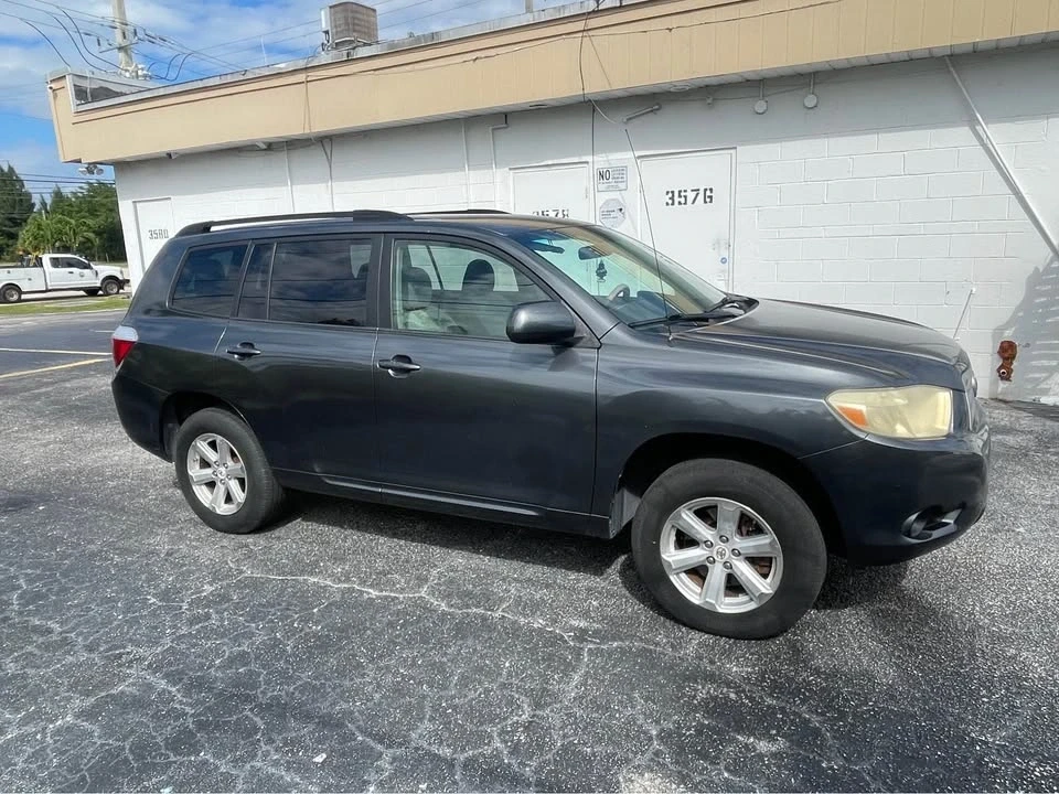 2009 Toyota Highlander - Image 4 of 18
