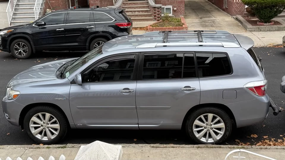 2009 Toyota Highlander - Image 17 of 18