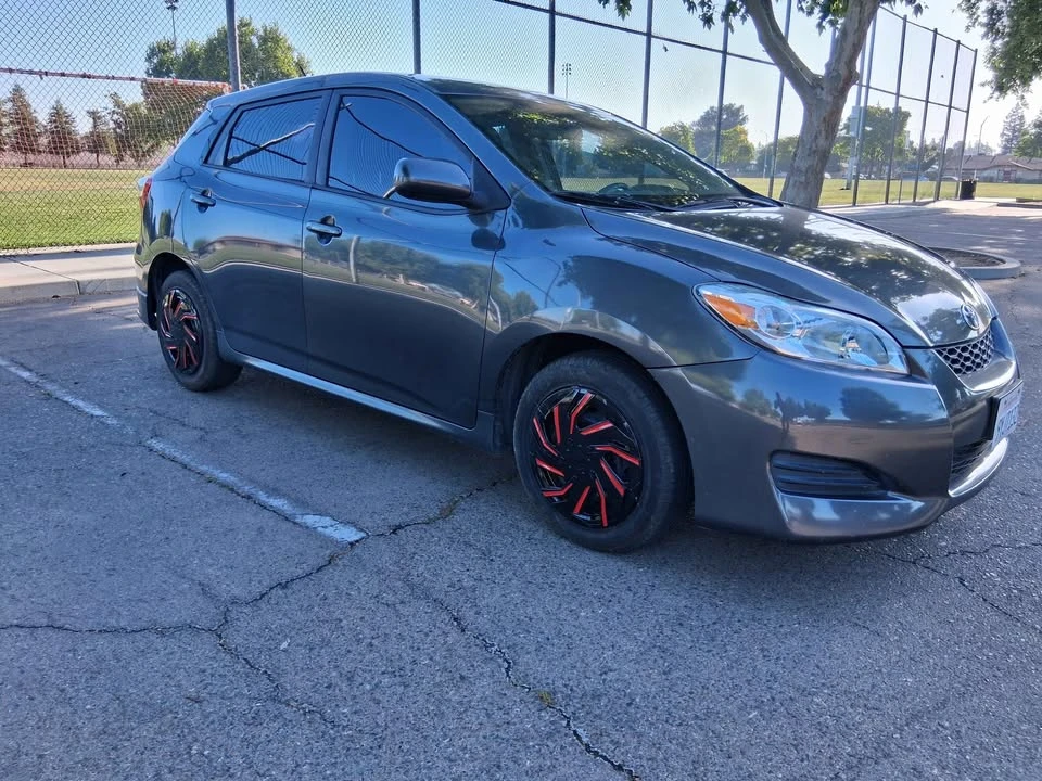 2009 Toyota Matrix 2nd Gen - Image 2 of 11