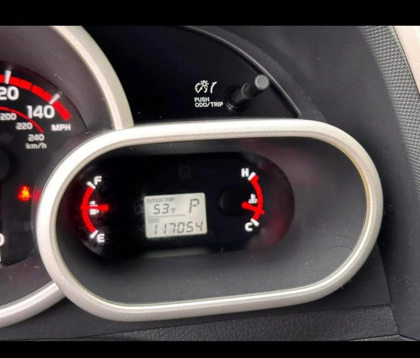 2009 Toyota Matrix 2nd Gen - Image 9 of 16