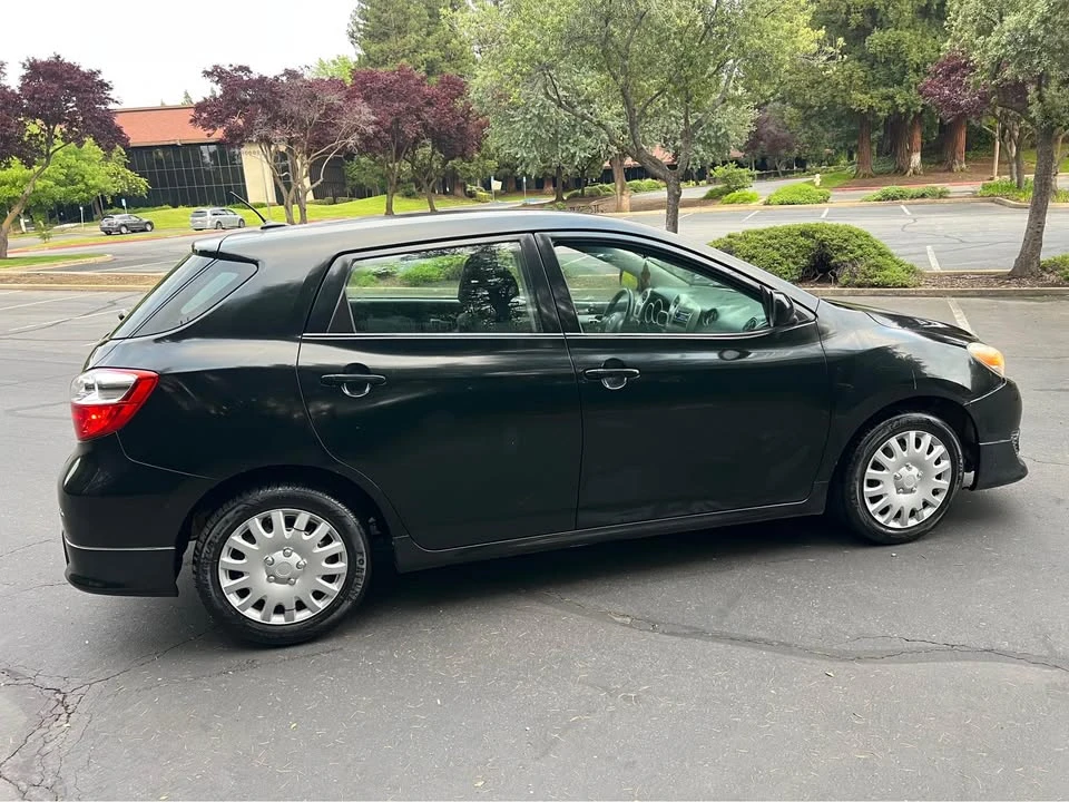 2009 Toyota Matrix 2nd Gen - Image 12 of 16