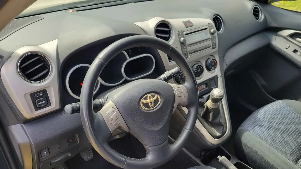2009 Toyota Matrix 2nd Gen - Image 9 of 10
