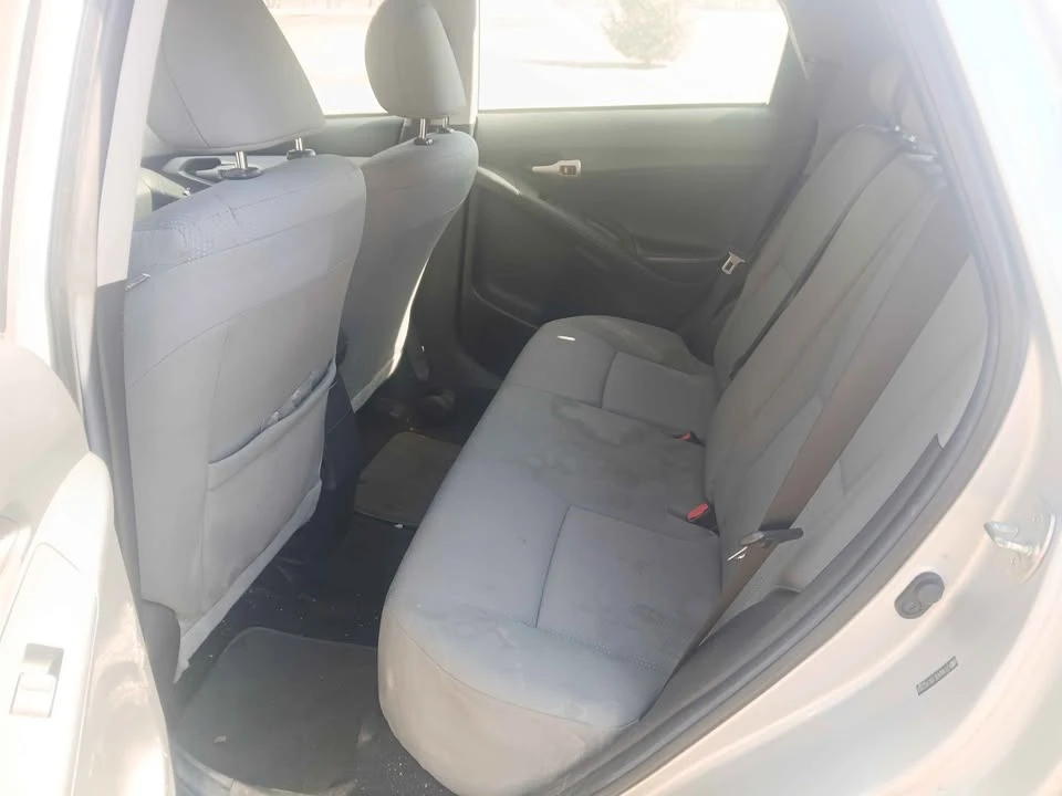 2009 Toyota Matrix 2nd Gen - Image 11 of 12