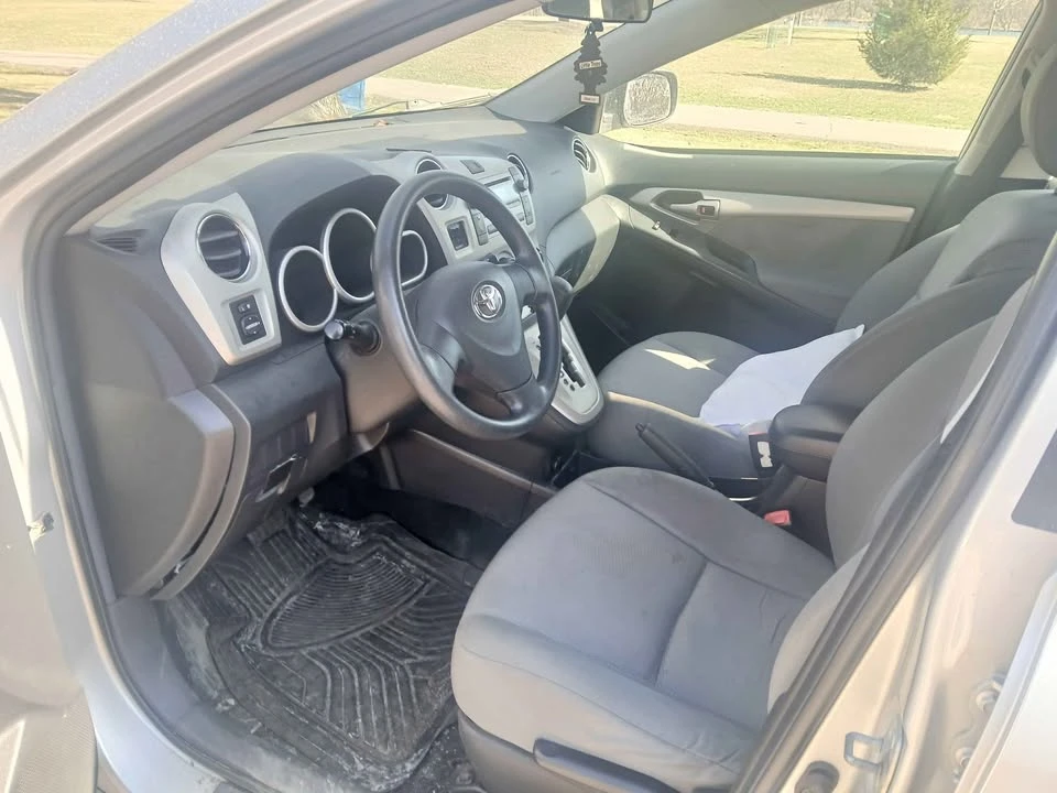 2009 Toyota Matrix 2nd Gen - Image 10 of 12