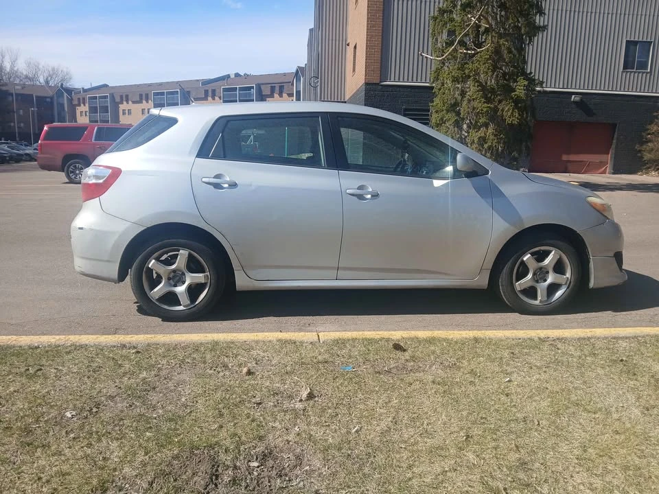 2009 Toyota Matrix 2nd Gen - Image 6 of 12