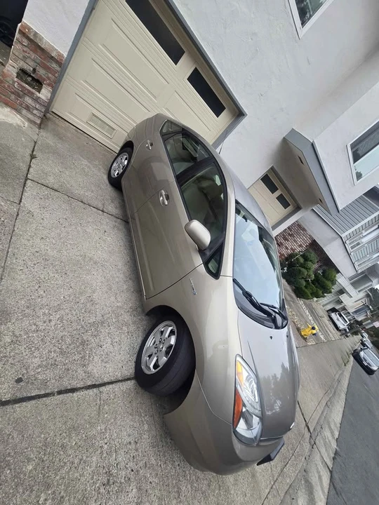 2009 Toyota Prius 2nd Gen - Image 2 of 6