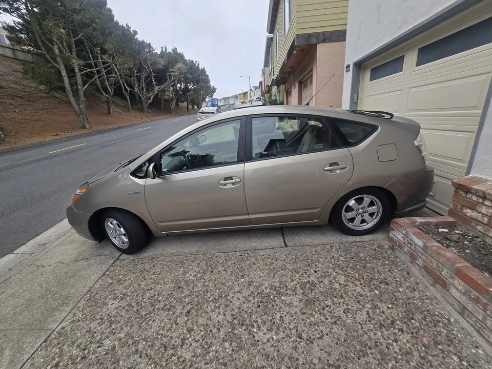 2009 Toyota Prius 2nd Gen - Image 3 of 6