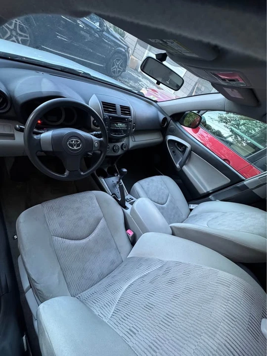 2009 Toyota RAV4 3rd Gen - Image 5 of 8