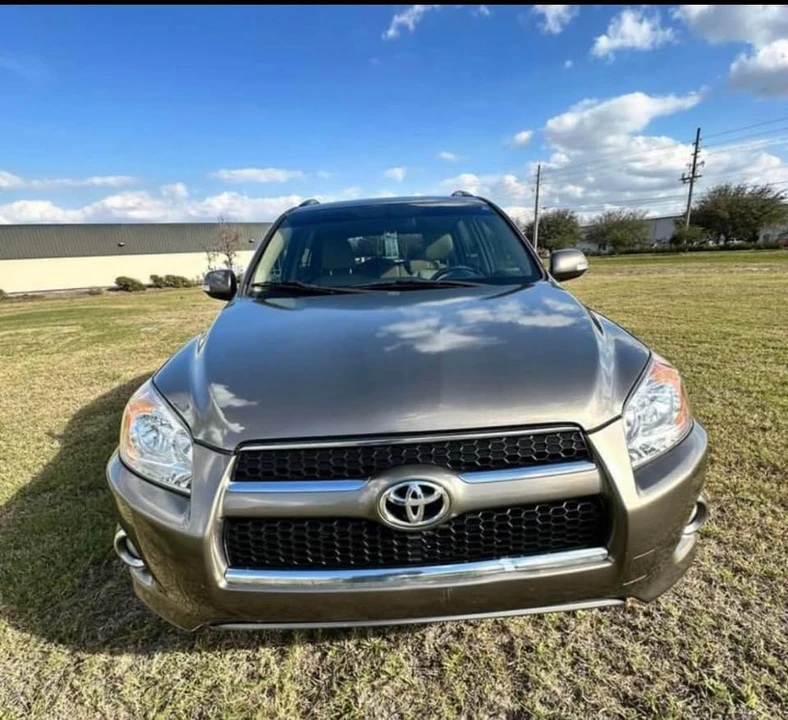 2009 Toyota RAV4 3rd Gen - Image 4 of 5