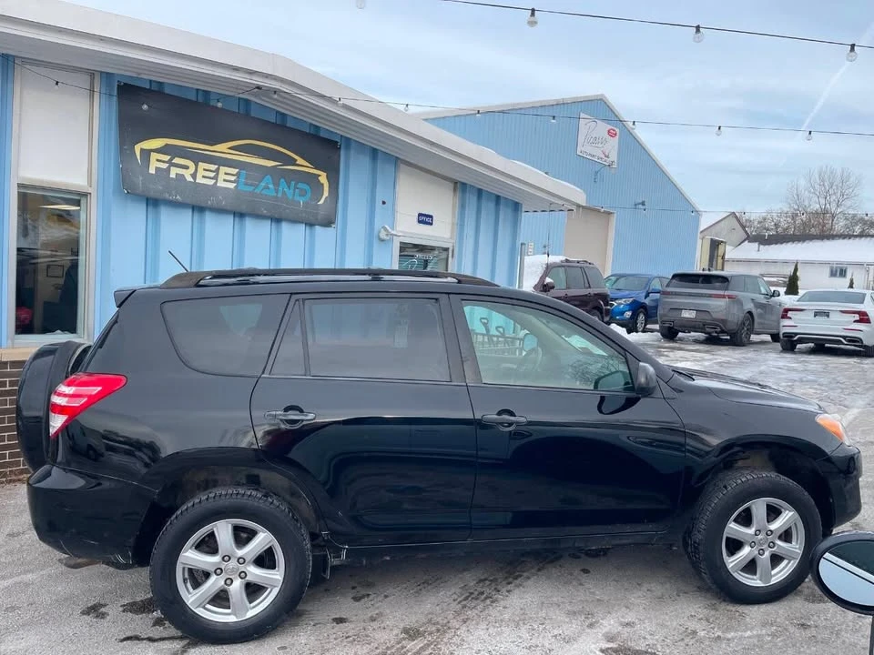 2009 Toyota RAV4 3rd Gen - Image 9 of 20