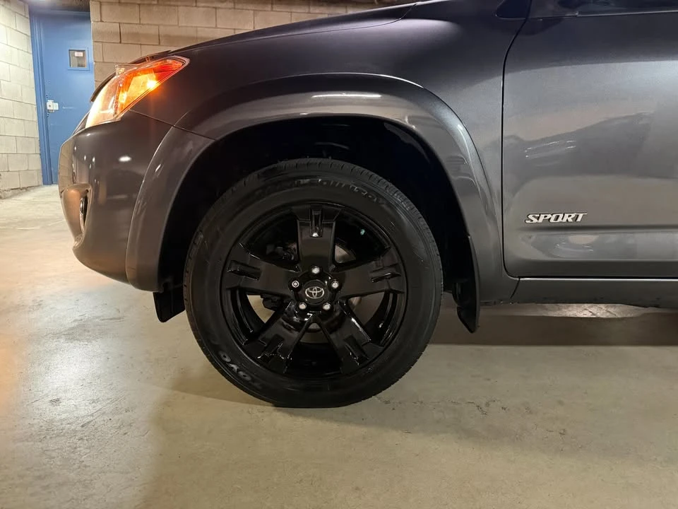2009 Toyota RAV4 3rd Gen - Image 18 of 20