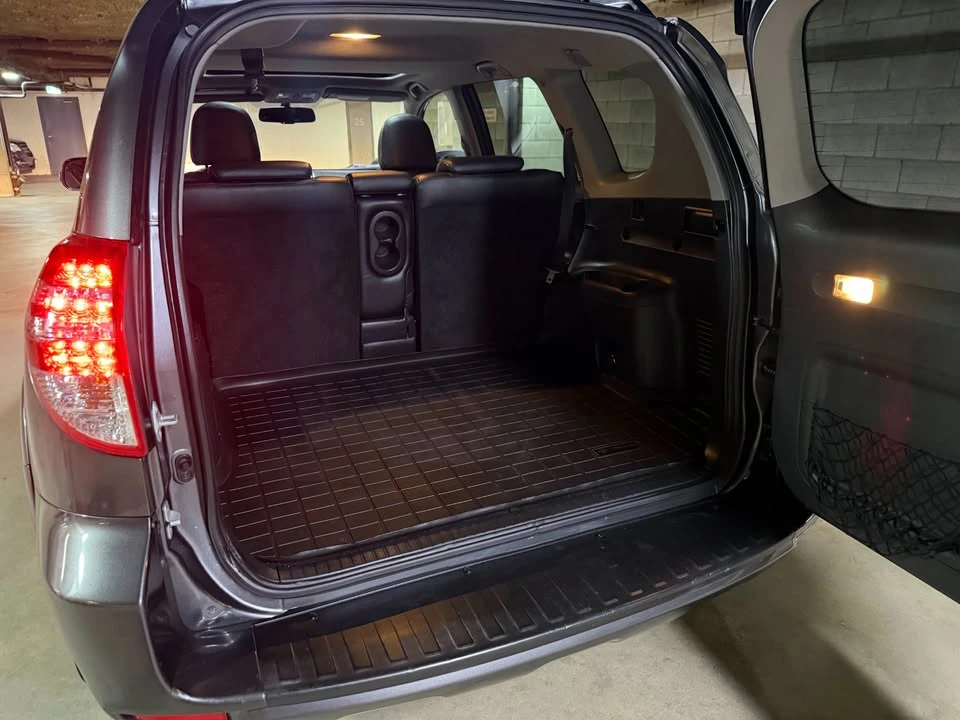 2009 Toyota RAV4 3rd Gen - Image 8 of 20