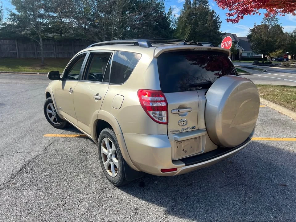 2009 Toyota RAV4 3rd Gen - Image 2 of 12