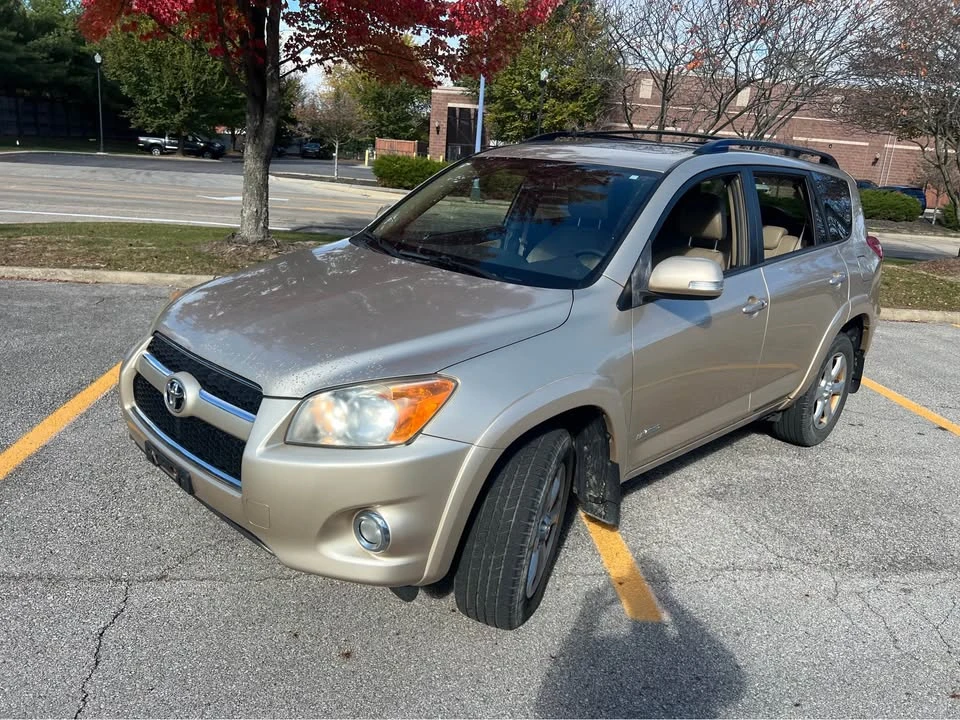 2009 Toyota RAV4 3rd Gen - Image 5 of 12