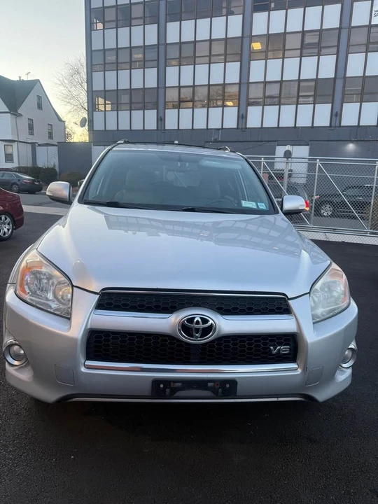 2009 Toyota RAV4 3rd Gen - Image 4 of 15