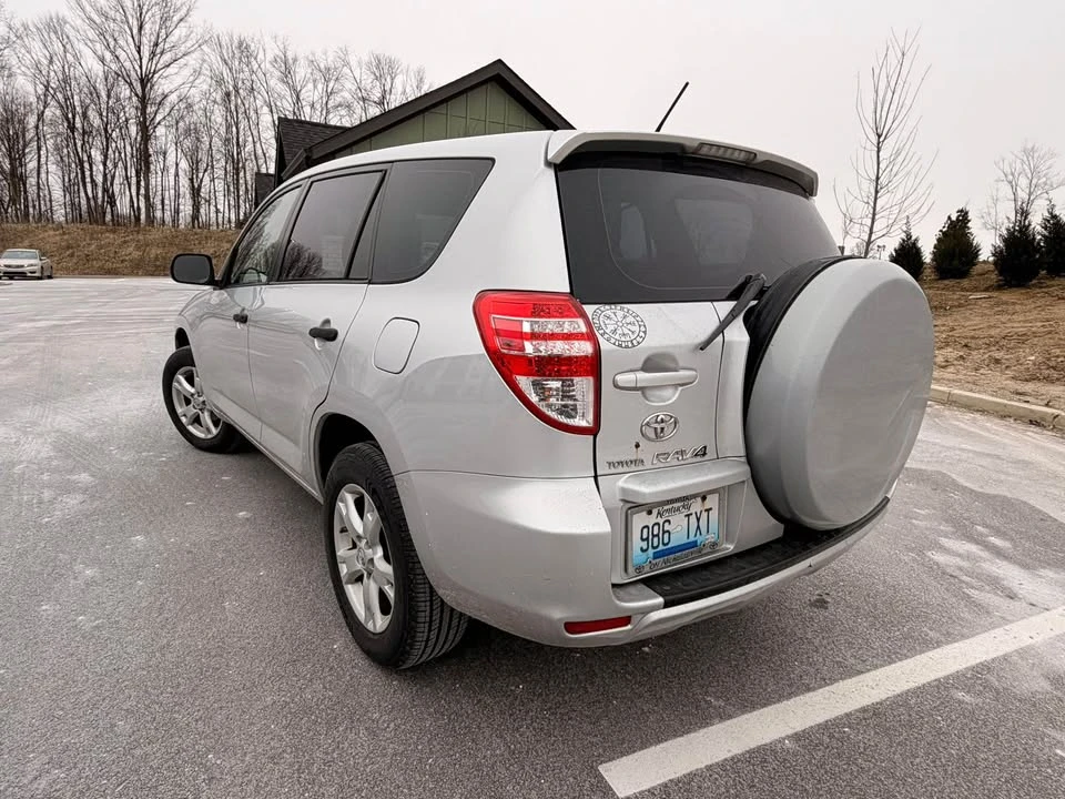 2009 Toyota RAV4 3rd Gen - Image 7 of 14