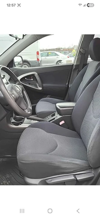 2009 Toyota RAV4 3rd Gen - Image 2 of 6