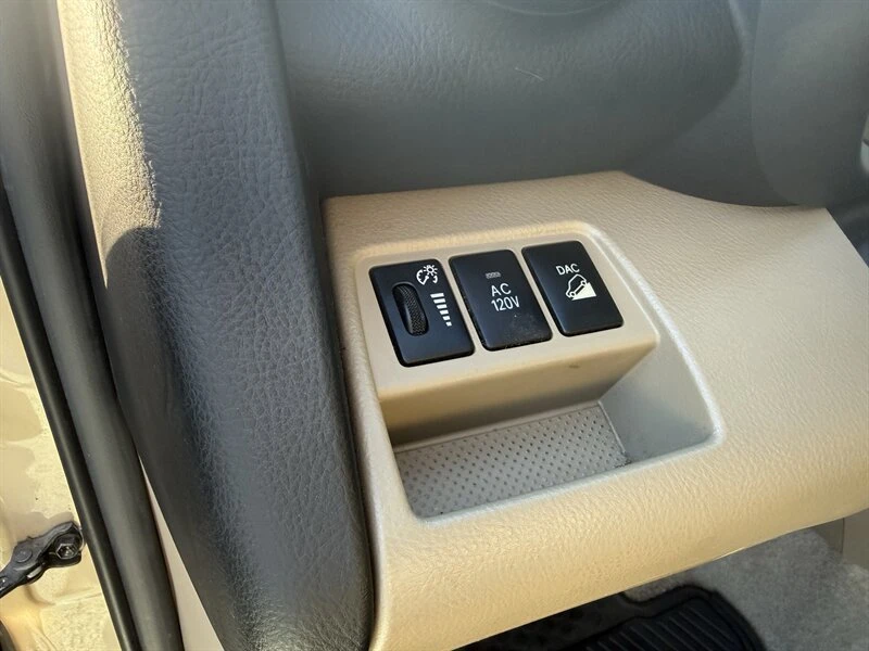 2009 Toyota RAV4 3rd Gen - Image 16 of 20