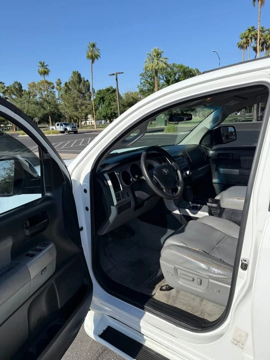 2009 Toyota Sequoia 2nd Gen - Image 6 of 9